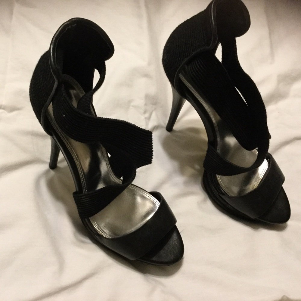 Black Bakers 3 Inch Heels Gem